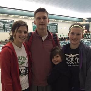 Meet your Posher, Mitchell